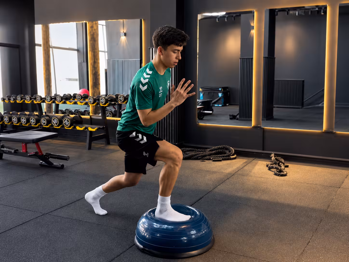 İbrahim Tuna Akademi profesyonel atletik performans antrenmanı